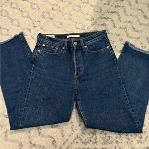 Levi’s Wedgie Straight Jeans